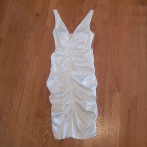 Xscape Joanna Chen Ivory ruched dress
